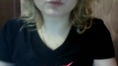 Snapshot of riveramaureen chatting on 16, 12, 2024 RiveraMaureen online show from 16, 12, 2024