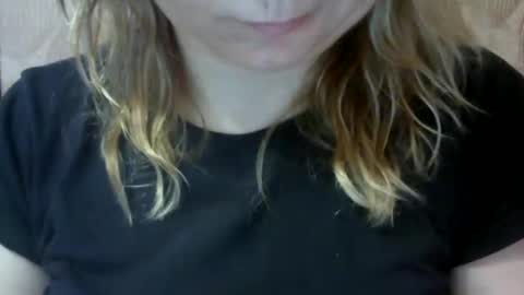 Snapshot of riveramaureen chatting on 14, 2, 2025 RiveraMaureen online show from 14, 2, 2025