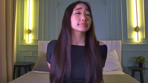 Snapshot of rizeshiro chatting on 14, 4, 2026 Rize online show from 14, 4, 2026