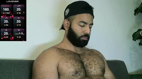 SebasRoa online show from 6, 11, 2025