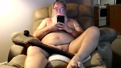 Snapshot of roaddog63 chatting on 4, 12, 2024 roaddog63 online show from 4, 12, 2024