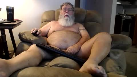 Snapshot of roaddog63 chatting on 4, 1, 2025 roaddog63 online show from 4, 1, 2025