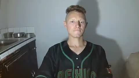 Snapshot of roastingcorn chatting on 17, 9, 2025 RoastingCorn online show from 17, 9, 2025