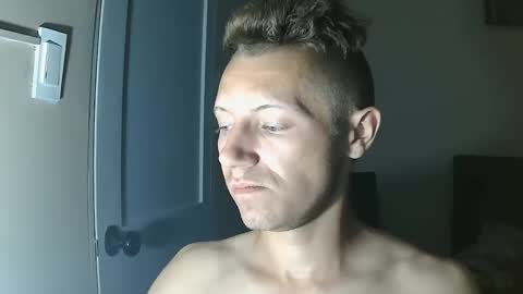 Snapshot of roastingcorn chatting on 10, 10, 2025 RoastingCorn online show from 10, 10, 2025