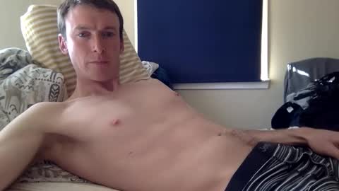 Snapshot of rob00435295 chatting on 6, 4, 2026 rob00435295 online show from 6, 4, 2026