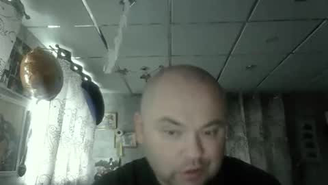 rob18997 online show from 8, 11, 2025