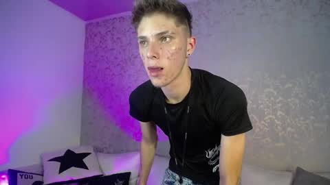 Snapshot of robbinblaze chatting on 10, 9, 2025 Robbin online show from 10, 9, 2025