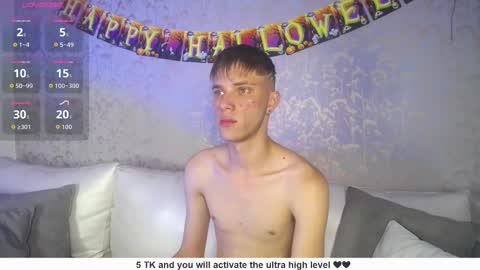 Snapshot of robbinblaze chatting on 8, 10, 2025 Robbin online show from 8, 10, 2025