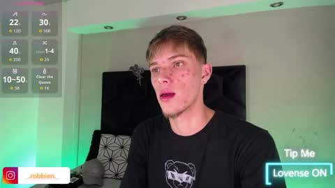 Snapshot of robbinblaze chatting on 9, 4, 2026 Robbin online show from 9, 4, 2026