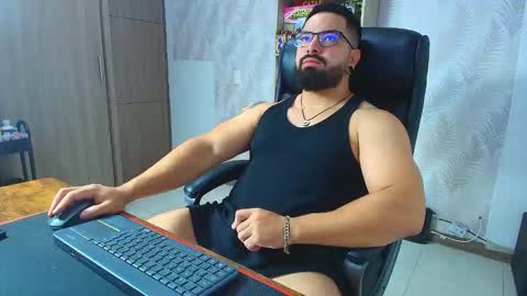 Snapshot of robby_k chatting on 8, 11, 2025 Robby online show from 8, 11, 2025