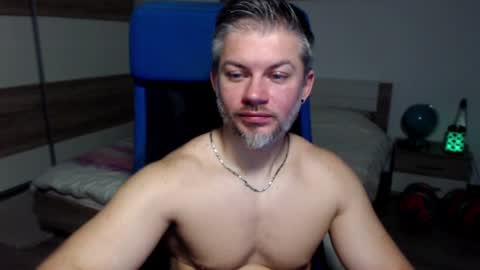 Snapshot of robbyshawz chatting on 10, 12, 2024 robbyshawz online show from 10, 12, 2024