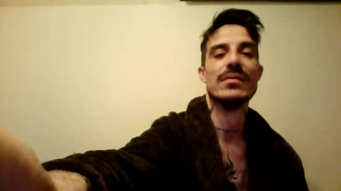 Snapshot of rober777xxl chatting on 3, 1, 2025 rober777xxl online show from 3, 1, 2025