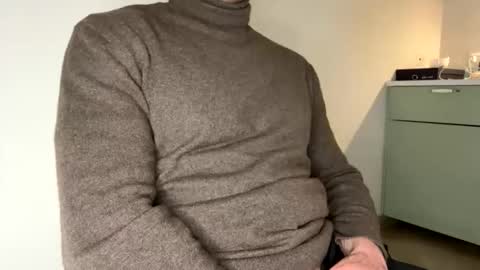 Snapshot of roberpierre_ho chatting on 1, 4, 2026 roberpierre_ho online show from 1, 4, 2026