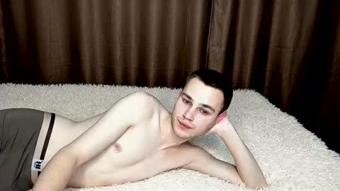 Snapshot of robert10211 chatting on 19, 1, 2026 robert10211 online show from 19, 1, 2026