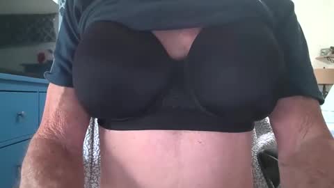 robert online show from 9, 10, 2025