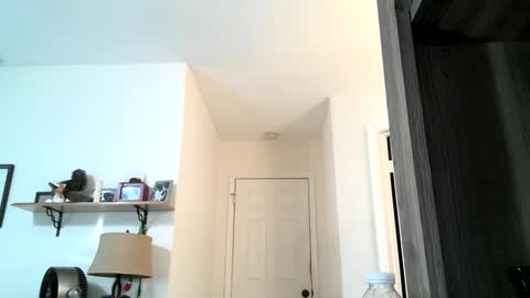 robert4youtouse online show from 2, 2, 2025