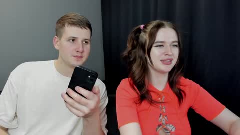 Snapshot of robert_lisa chatting on 16, 1, 2025 Lisa and Robert i am online all days 900 am GMT3 online show from 16, 1, 2025