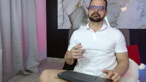 Robert online show from 22, 12, 2025