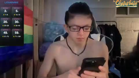 Snapshot of robertcicijr21 chatting on 27, 2, 2025 Robert Cici Jr. online show from 27, 2, 2025