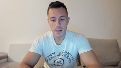 roberto4ever online show from 30, 9, 2025