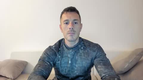 roberto4ever online show from 2, 10, 2025