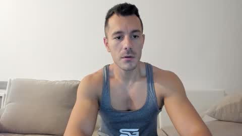 Snapshot of roberto4ever chatting on 23, 2, 2026 roberto4ever online show from 23, 2, 2026