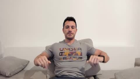 Snapshot of roberto4ever chatting on 22, 3, 2026 roberto4ever online show from 22, 3, 2026