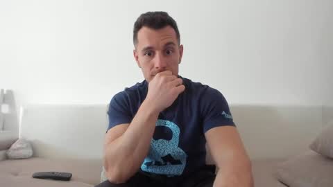 Snapshot of roberto4ever chatting on 26, 3, 2026 roberto4ever online show from 26, 3, 2026