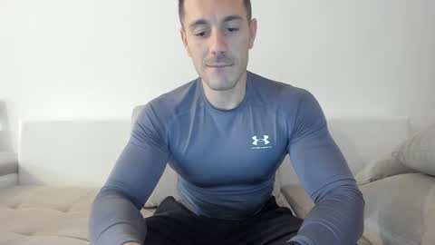 Snapshot of roberto4ever chatting on 29, 3, 2026 roberto4ever online show from 29, 3, 2026