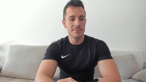 roberto4ever online show from 11, 5, 2026