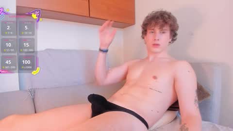 Snapshot of robfavorite1 chatting on 2, 10, 2025 robfavorite1 online show from 2, 10, 2025