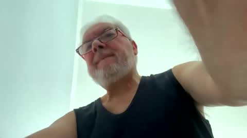 Snapshot of roby1057 chatting on 10, 2, 2025 roby1057 online show from 10, 2, 2025