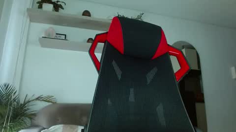 roby_millerr online show from 20, 9, 2025