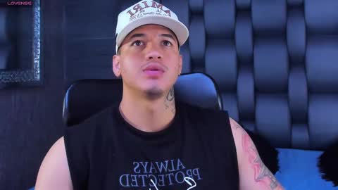 Snapshot of rocco_santos chatting on 9, 11, 2025 rocco_santos online show from 9, 11, 2025