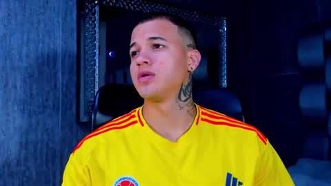 Snapshot of rocco_santos chatting on 7, 1, 2026 rocco_santos online show from 7, 1, 2026