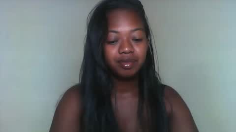 rochellinah online show from 22, 3, 2026