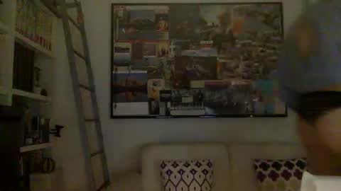 Snapshot of rocketviper chatting on 16, 4, 2026 RocketViper online show from 16, 4, 2026