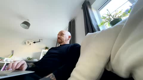 Snapshot of rockhardnfunkyplace chatting on 27, 2, 2025 Joey online show from 27, 2, 2025