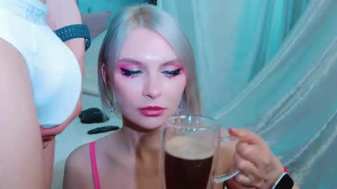 Lina and Den online show from 16, 5, 2026