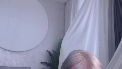 Lina and Den online show from 17, 5, 2026
