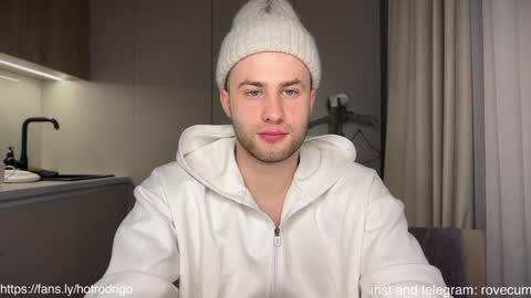 Rodrigo online show from 11, 12, 2024