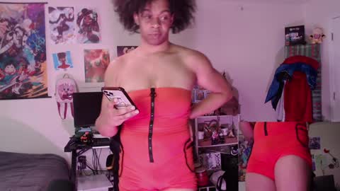 Roellii  Pinky online show from 27, 1, 2025