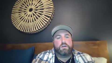 Snapshot of rofosho10 chatting on 27, 2, 2025 BigBadBear online show from 27, 2, 2025