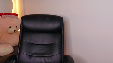 Snapshot of rohanalan_ chatting on 27, 12, 2024 Sof online show from 27, 12, 2024