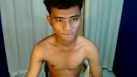 roianboyyy online show from 10, 5, 2026