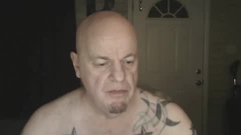 roinaz online show from 7, 6, 2026