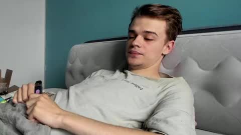 taylor fox online show from 22, 9, 2025