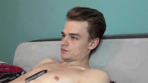 taylor fox online show from 24, 9, 2025