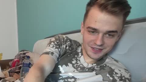 taylor fox online show from 5, 10, 2025