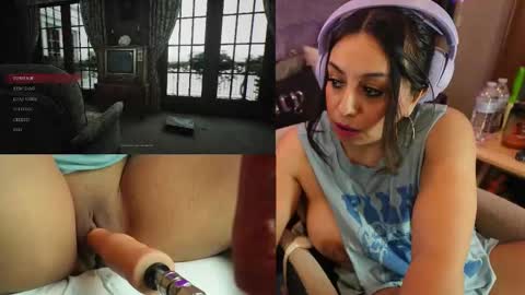 Snapshot of roknblaze chatting on 31, 10, 2025 Rok-N-Blaze online show from 31, 10, 2025